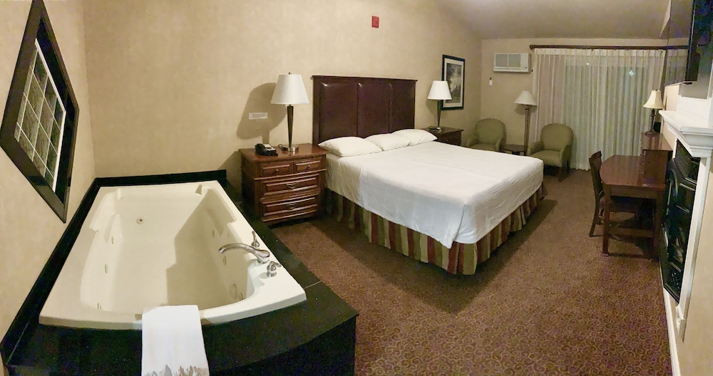 Yosemite View Lodge - photo 10