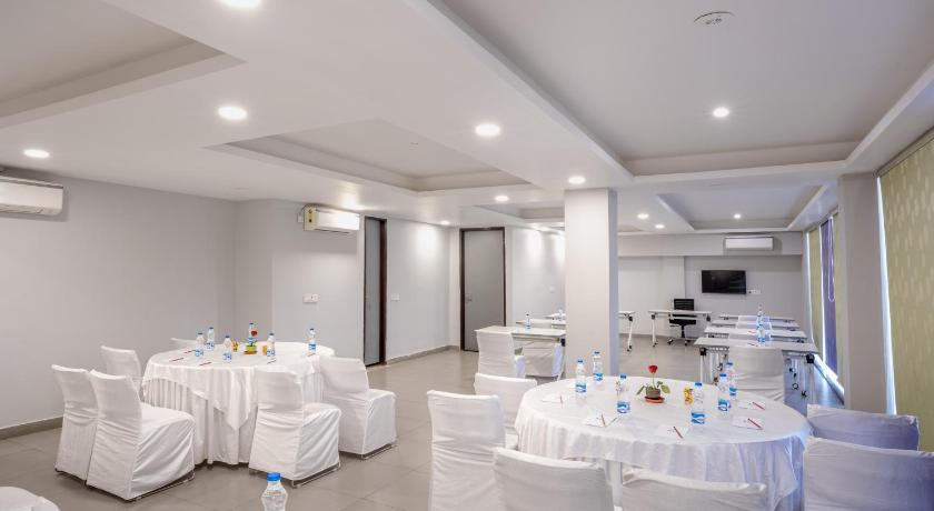 Mastiff Hotel City Nest Gurgaon