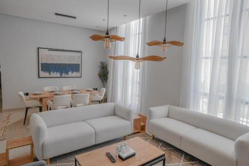 Mabaat Executive 3BR Al Yasmin 605 — 4-Star Luxury Hotel in Riyadh, Saudi Arabia