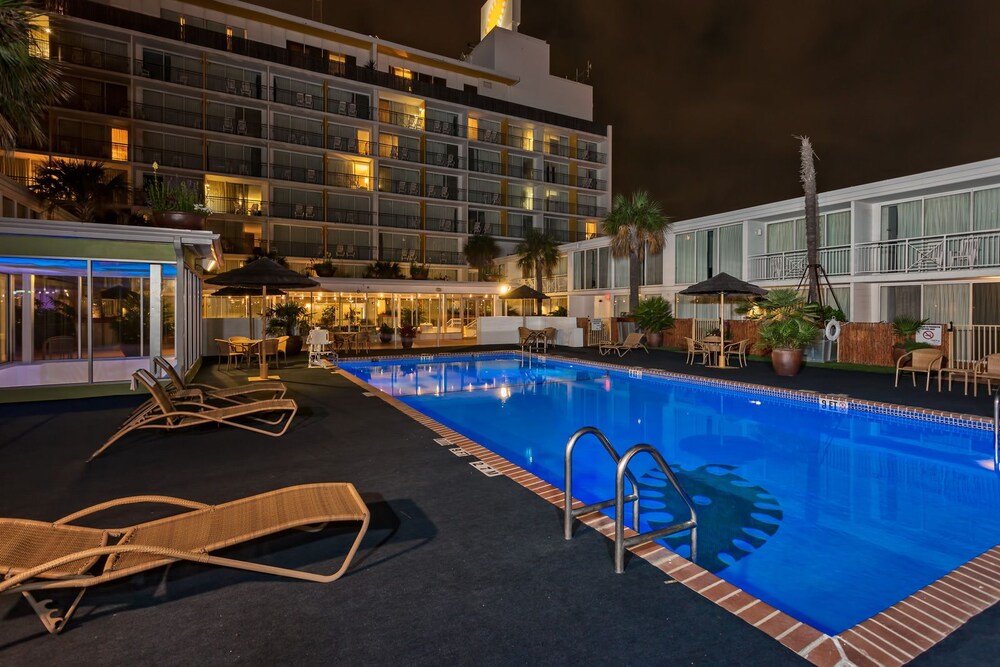 El Tropicano Riverwalk Hotel — hotel in San Antonio