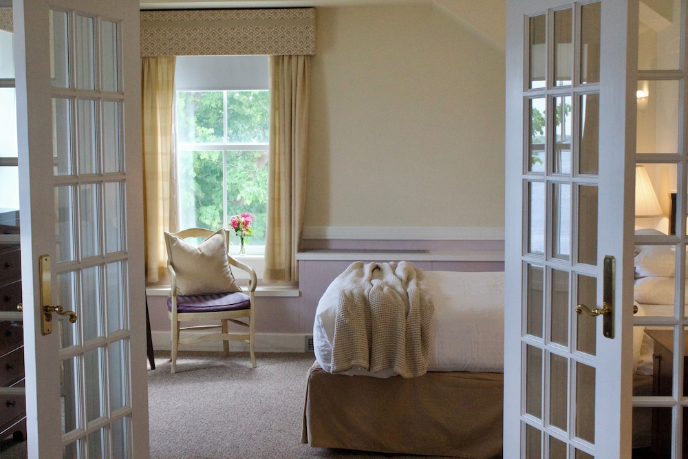 The McKernan Inn - photo 13