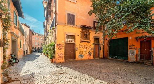 Old Trastevere Studio — 4-Star Luxury Hotel in Rome, Italy