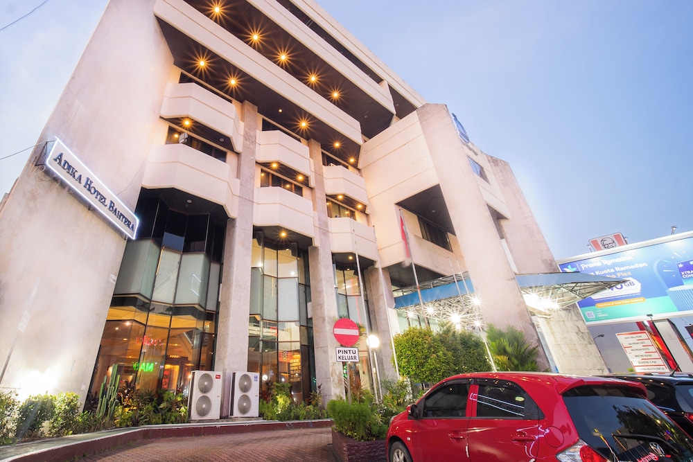 Capital O 1735 Adika Bahtera Hotel in Balikpapan, Indonesia