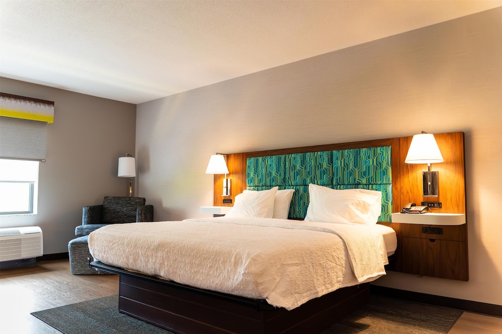 Hampton Inn Turnersville - photo 13