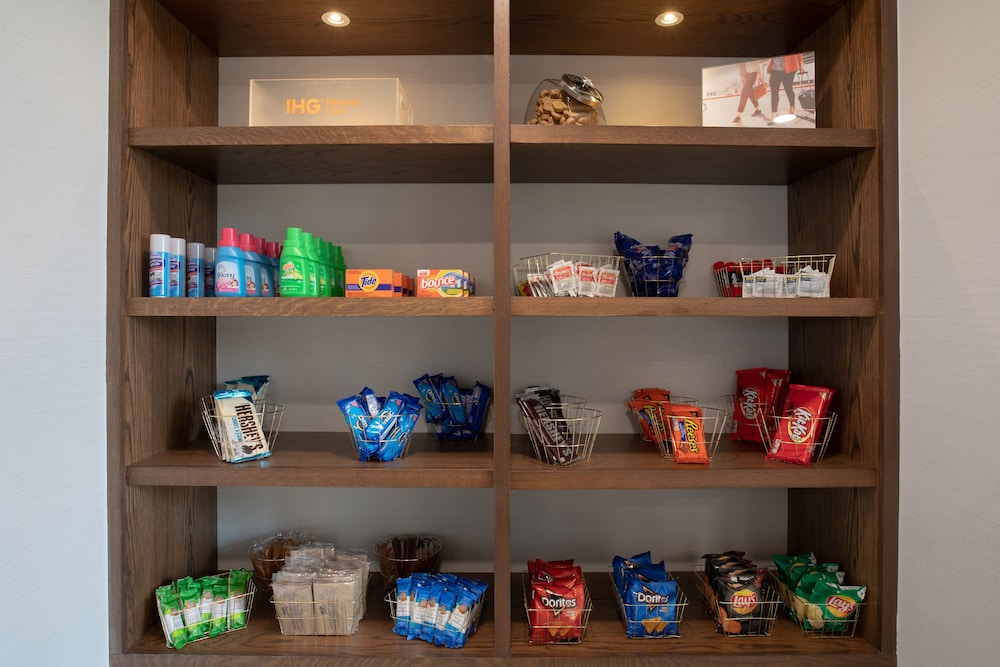 Staybridge Suites Carson City Tahoe Area by IHG - photo 34