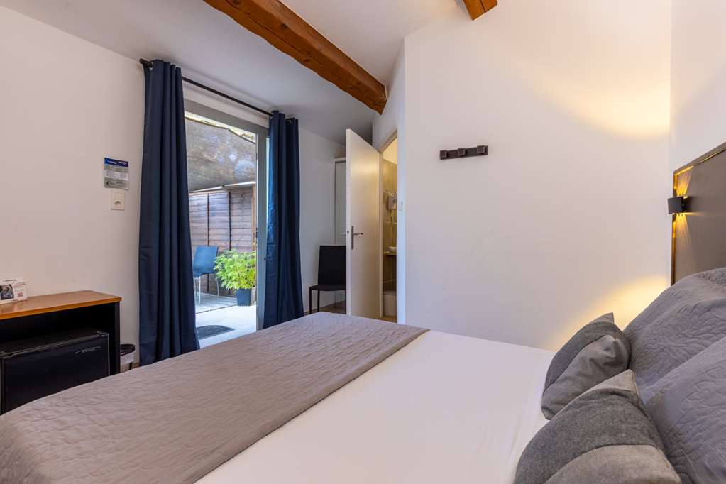 The Originals City Hotel Azur Fos sur Mer in Fos-Sur-Mer, France