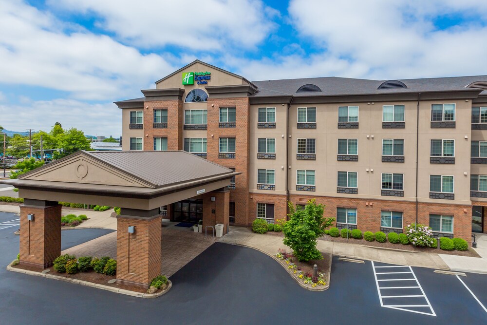 Holiday Inn Express Hotel Suites Eugene Downtown University By Ihg — Eugene