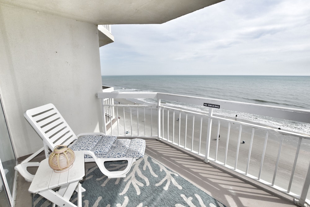 0602 Waters Edge Resort Studio Bedroom Condo by RedAwning - photo 34