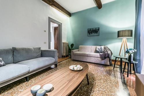 FamilyBO Apartments Santo Stefano — 4-Star Luxury Hotel in Bologna, Italy