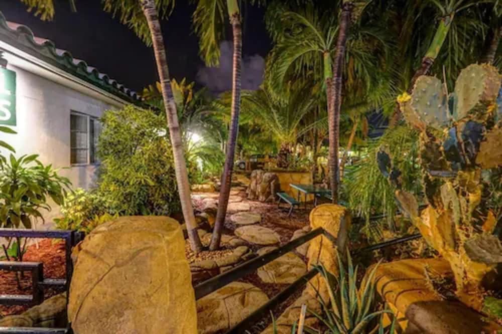 Green Seas Motel - photo 102
