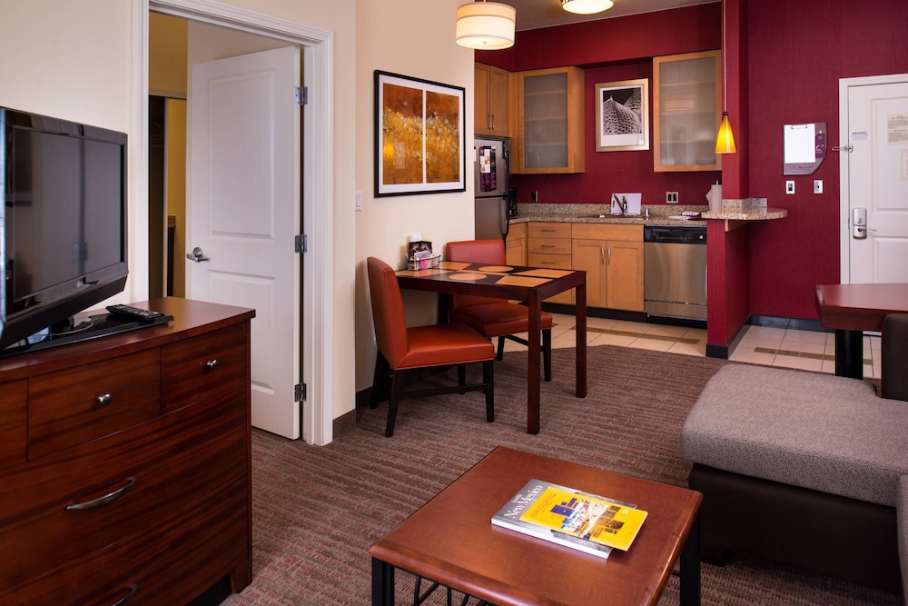 Residence Inn by Marriott Albuquerque Airport - photo 8
