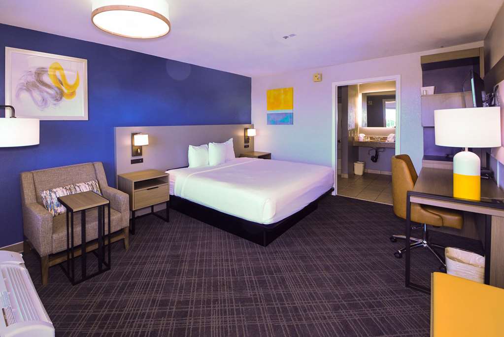 Comfort Inn Encinitas Near Legoland - photo 12