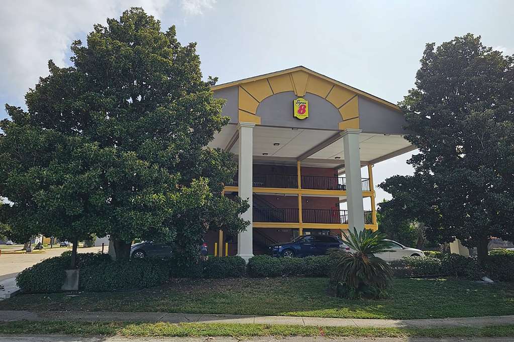 Super 8 By Wyndham Metairie - photo 3