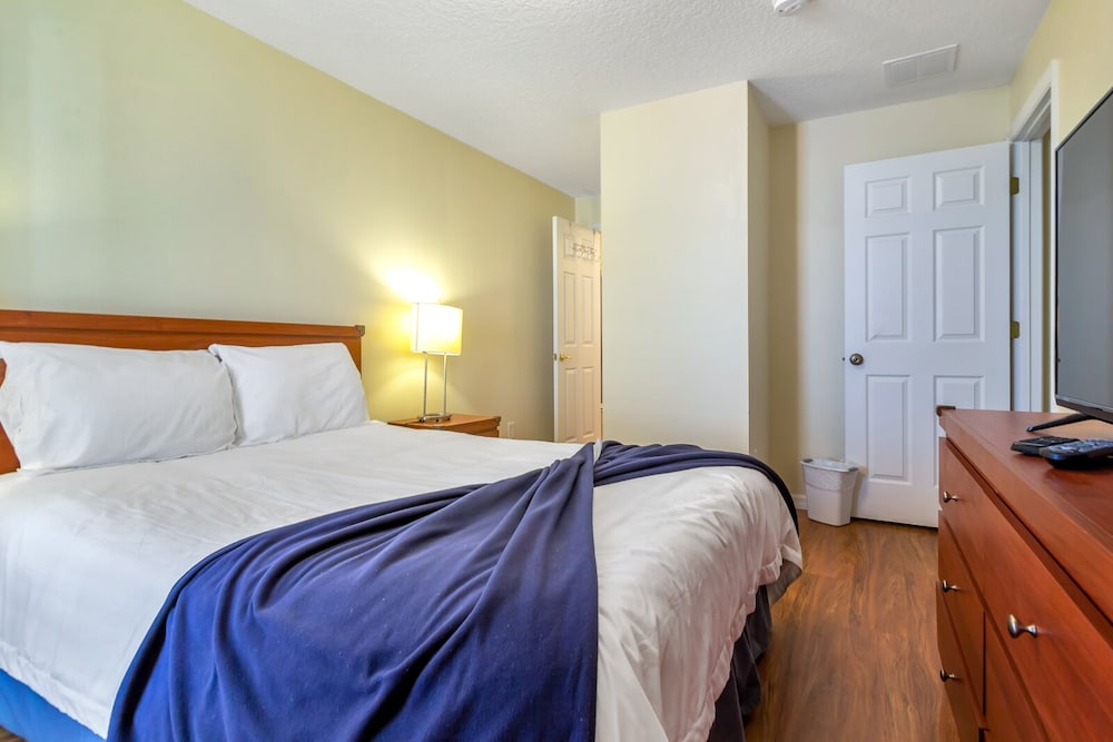 Aviana Resort Beautiful 4bd 3ba Villa #4940 - photo 7