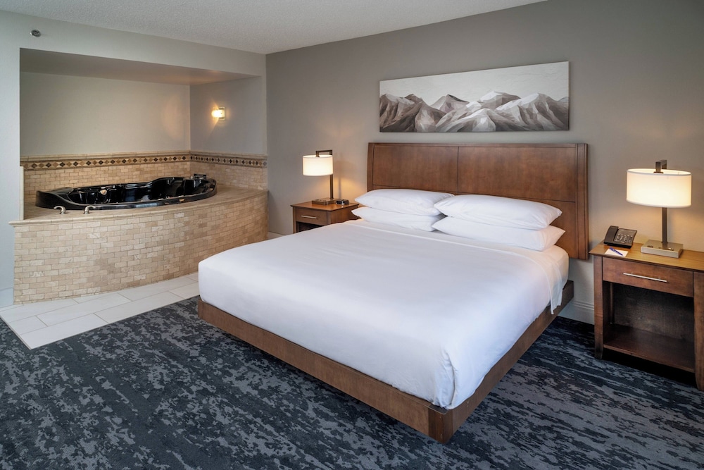 Delta Hotels by Marriott Huntington Mall - photo 6