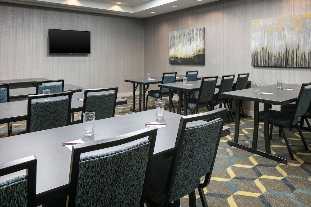 Residence Inn by Marriott Lincoln South - photo 37