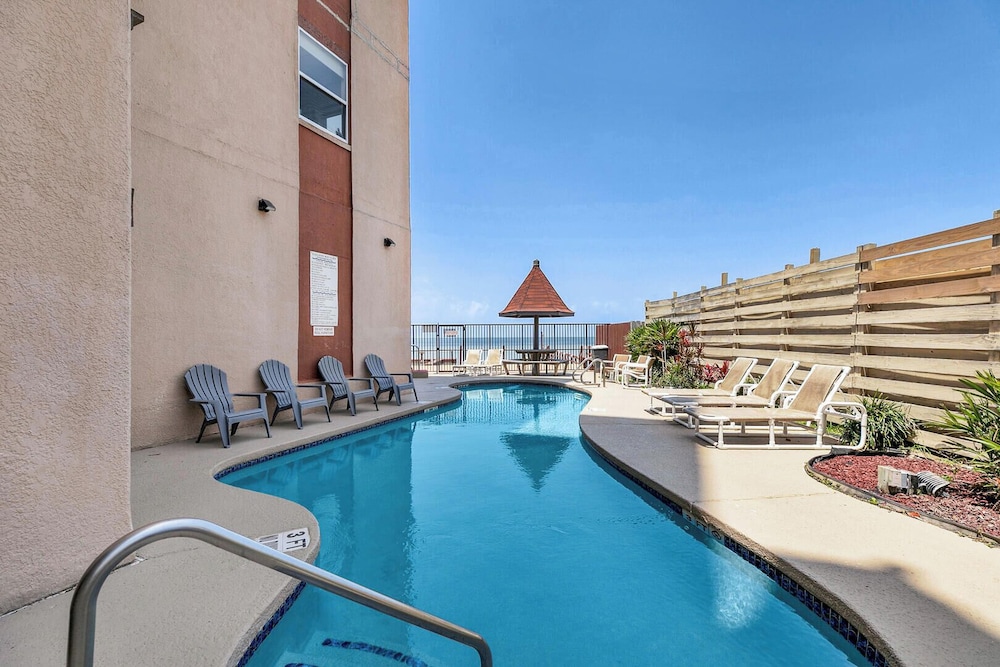 Laguna #305 2 Br Condo — 4-Star Luxury Hotel in South Padre Island, United States