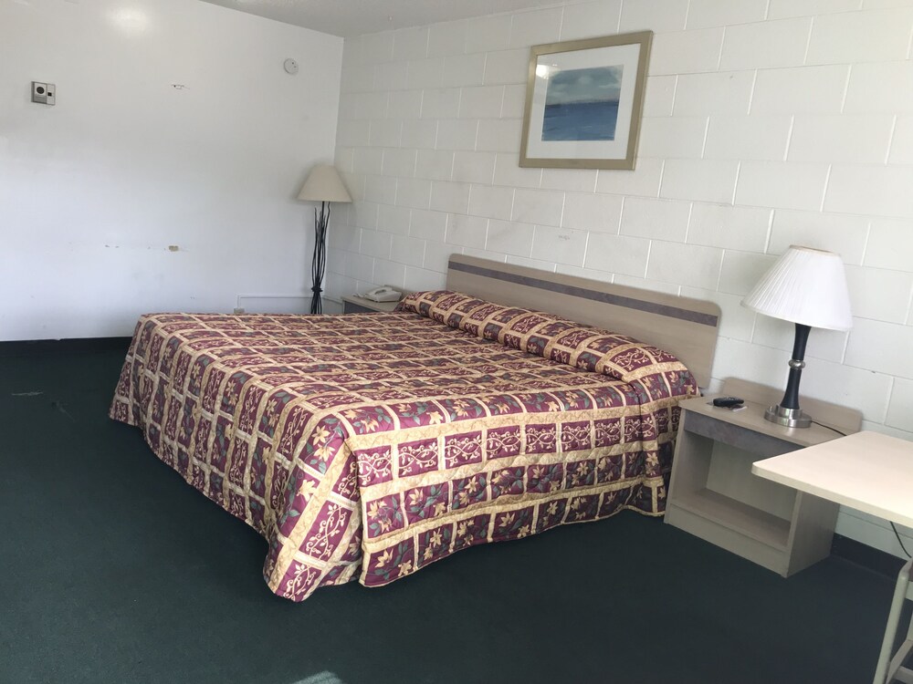 SuperLodge Motel - photo 16