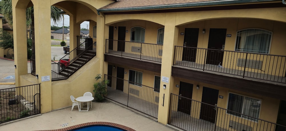 Texas Inn and Suites RGV - photo 75