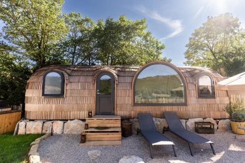 La Cachottiere - carbon neutral hotel in Unknown City