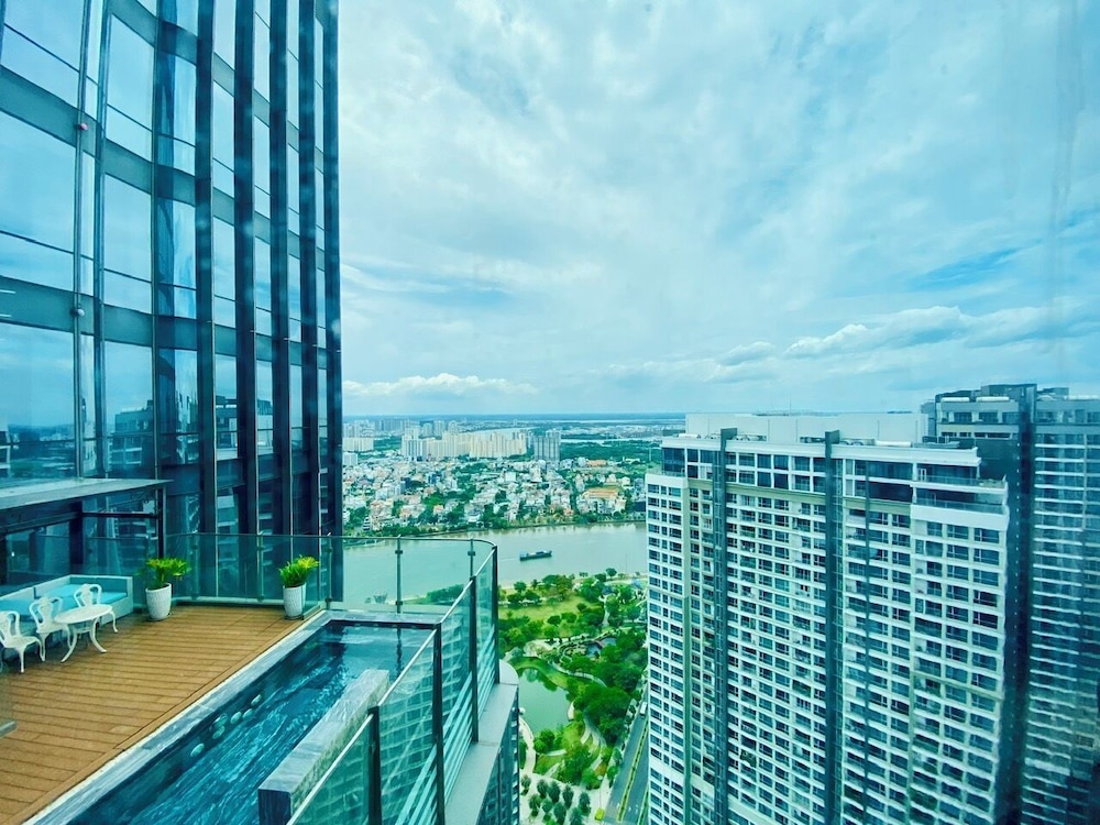 Celavie Serviced Apartments The Landmark 81 — 5-Star Luxury Hotel in Ho Chi Minh City, Vietnam