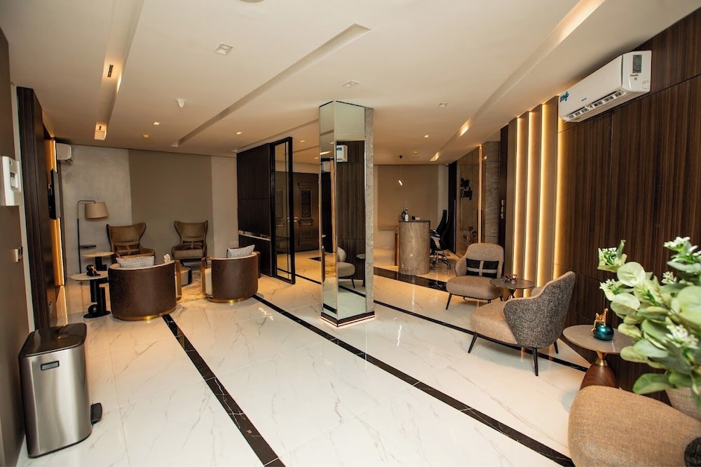 Rove Luxury Hotel and Suites in Awka, Nigeria