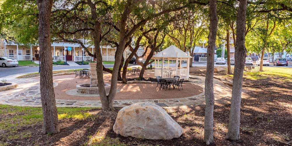 Gruene River Hotel & Retreat - photo 95