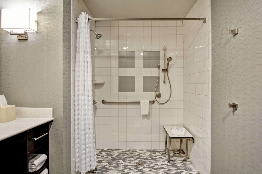 Homewood Suites by Hilton TechRidge Parmer @ I 35 - photo 21