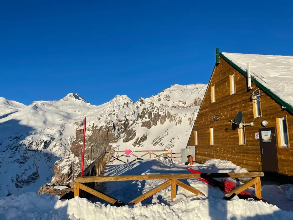 Chiper Azau Mini Hotel in Terskol, Russia