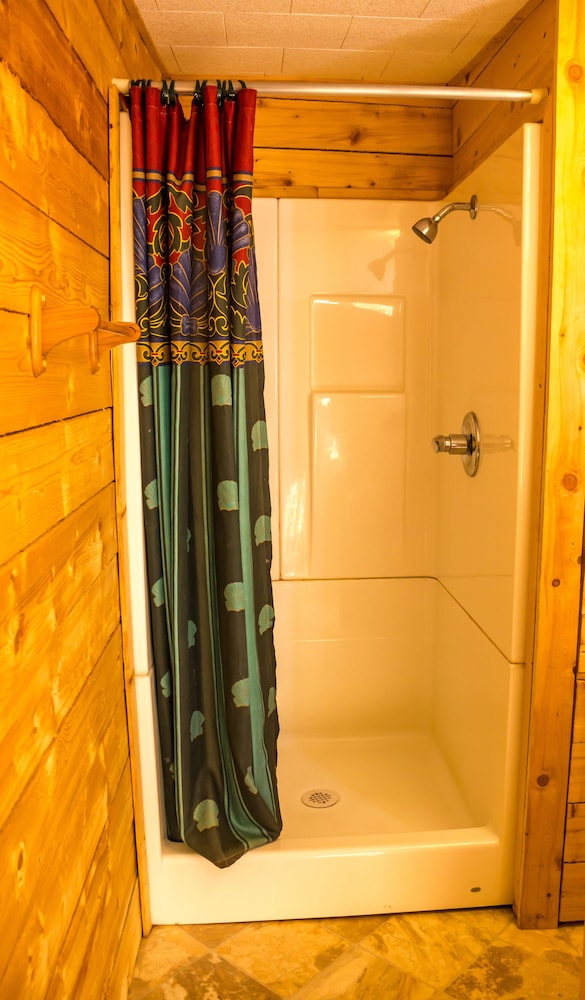 Midnight Sun Log Cabins - photo 84