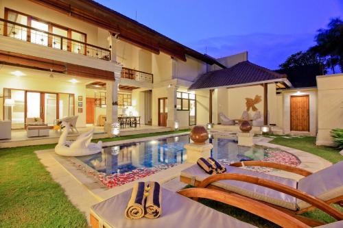 Uma Lima Villa 7Min Beach Access 10Min To Canggu — 4-Star Luxury Hotel in Canggu, Indonesia