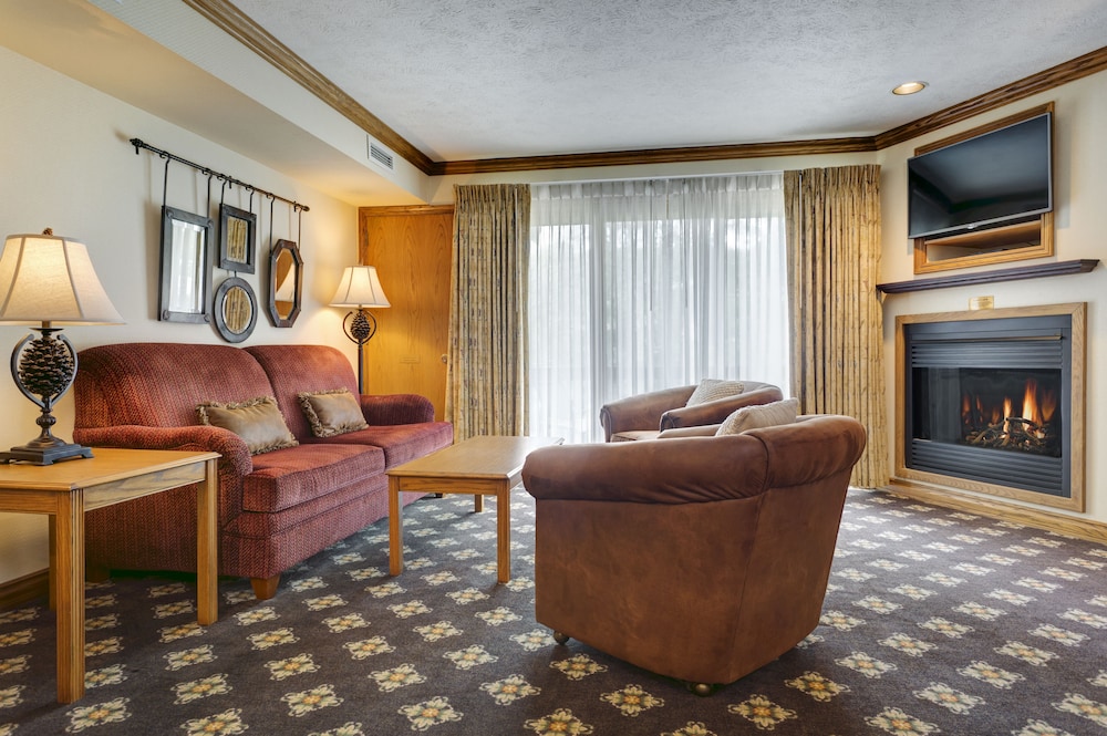 The Highlands at Harbor Springs - photo 73