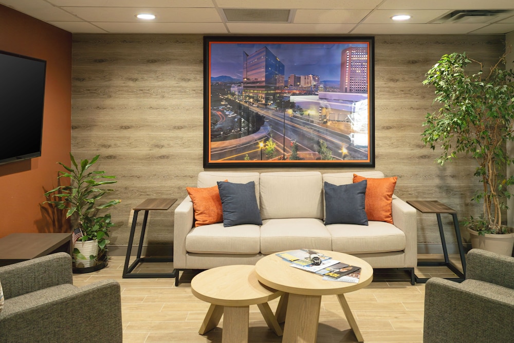 Candlewood Suites Boise Towne Square by IHG - photo 5