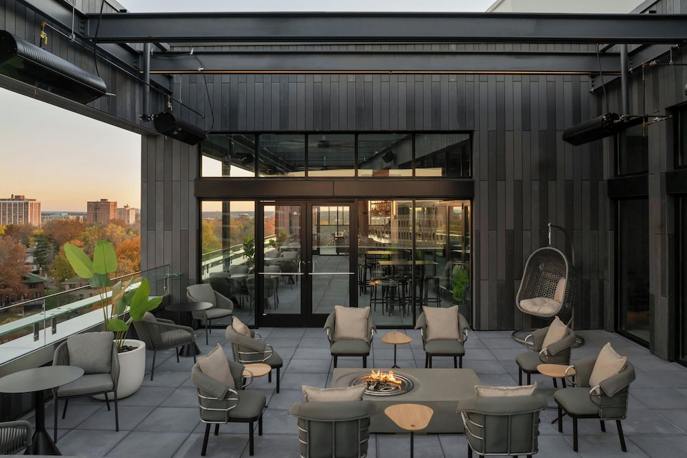 AC Hotel St. Louis Clayton - photo 28