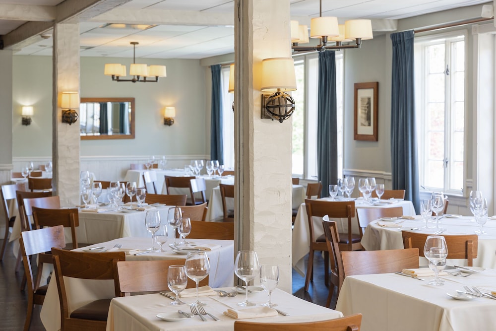 Crabtree's Kittle House Restaurant & Inn - photo 41