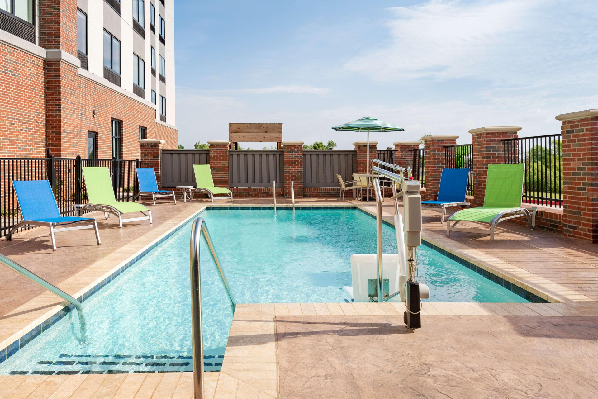 Hampton Inn & Suites Norman Conference Center Area - photo 3