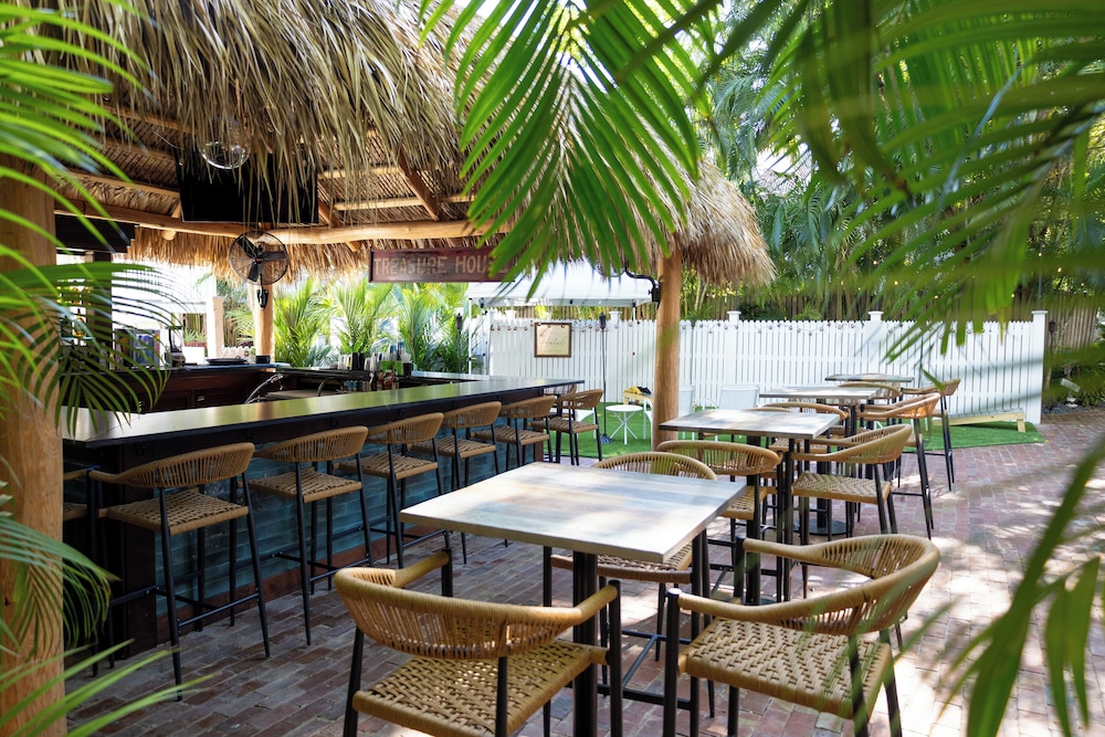 The Key West Hotel - photo 38