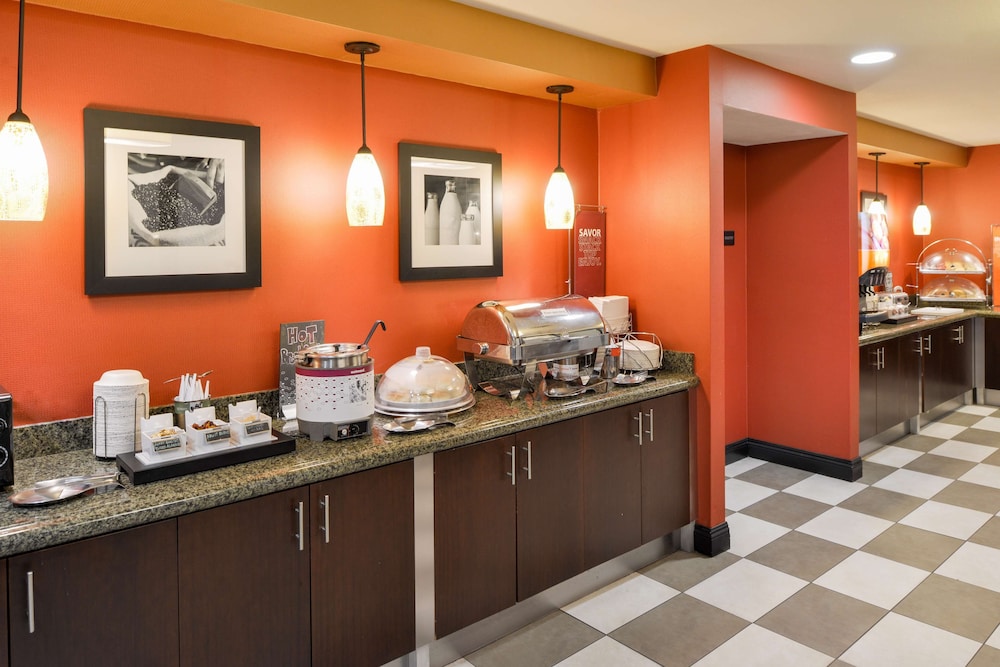 Hampton Inn & Suites San Francisco Burlingame Airport South - photo 38