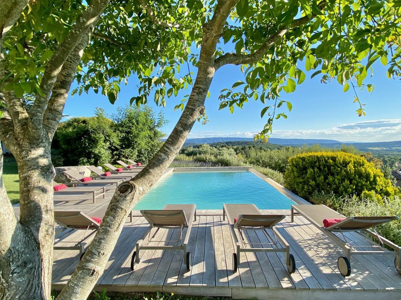 Provence Living — Roussillon