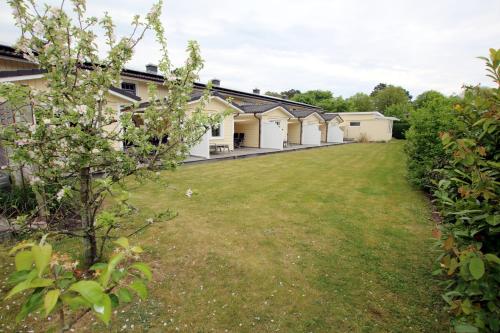 Susanne_Fischer Weg 25_ Haus Seest — 4-Star Luxury Hotel in Wyk Auf Foehr, Germany