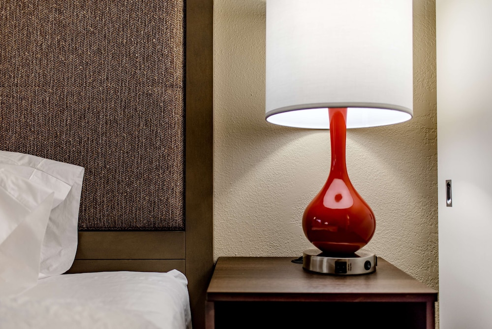 Hampton Inn Caryville I 75 Cove Lake State Park - photo 31