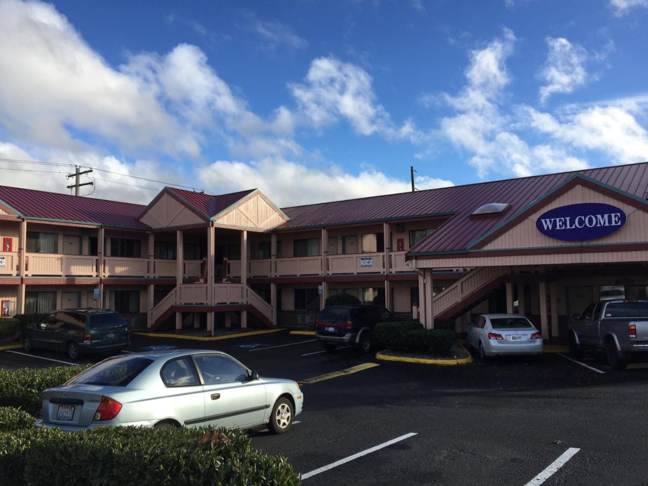 Welcome Everett Inn - photo 7
