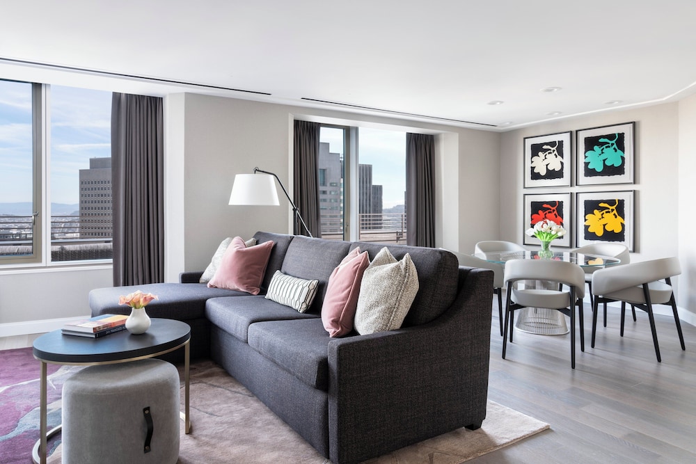 Four Seasons Hotel San Francisco at Embarcadero - photo 17