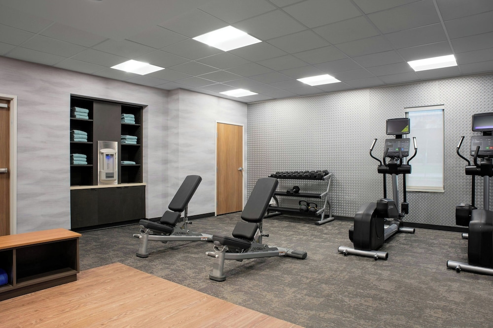 Fairfield by Marriott Inn & Suites Missoula Airport - photo 24