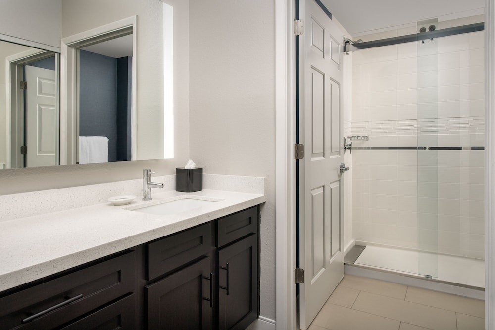 Residence Inn by Marriott Phoenix Airport - photo 26