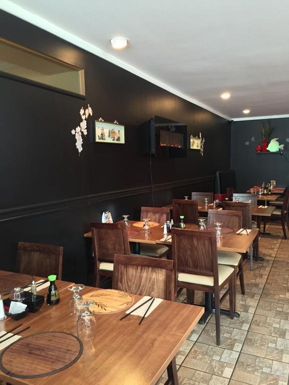 Auberge L Etape — Mont Laurier