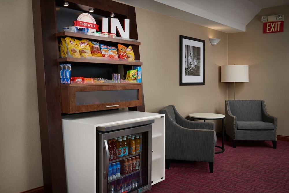Hampton Inn Shelbyville - photo 24