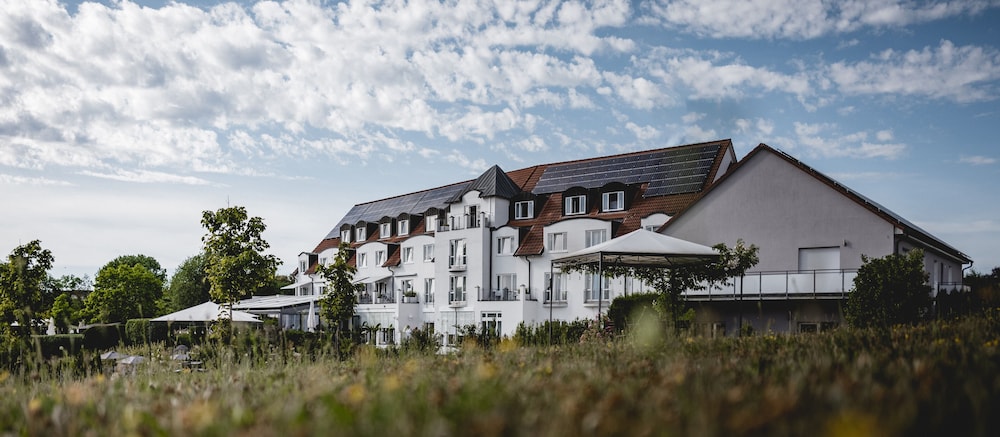 Landhotel Rügheim — 4-Star Luxury Hotel in Hofheim In Unterfranken, Germany