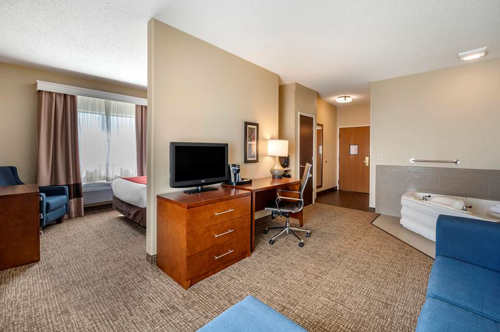 Comfort Inn La Porte - photo 23