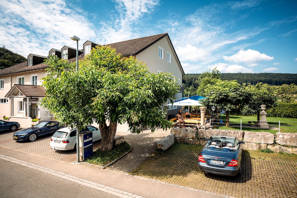 Hirschenwirt — hotel in Eichstaett